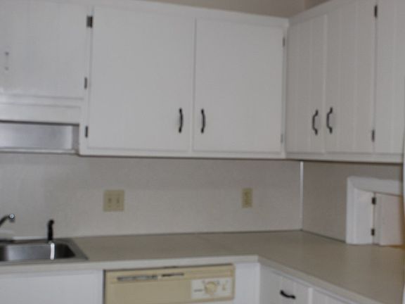5th image of 6255 Olde Towne Dr APT B