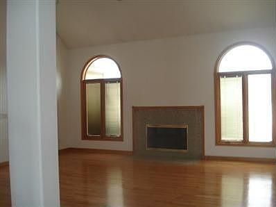 3rd image of 5043 N Pin Oak Turn