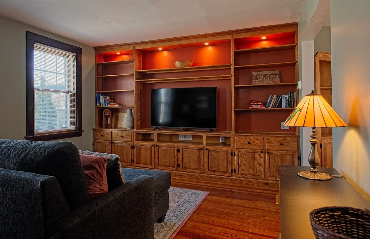 3 bed, 1000 sqft, $3,900 — Photo 4