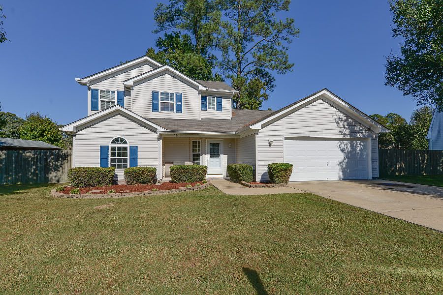 1st image of 224 Thelmar Ln