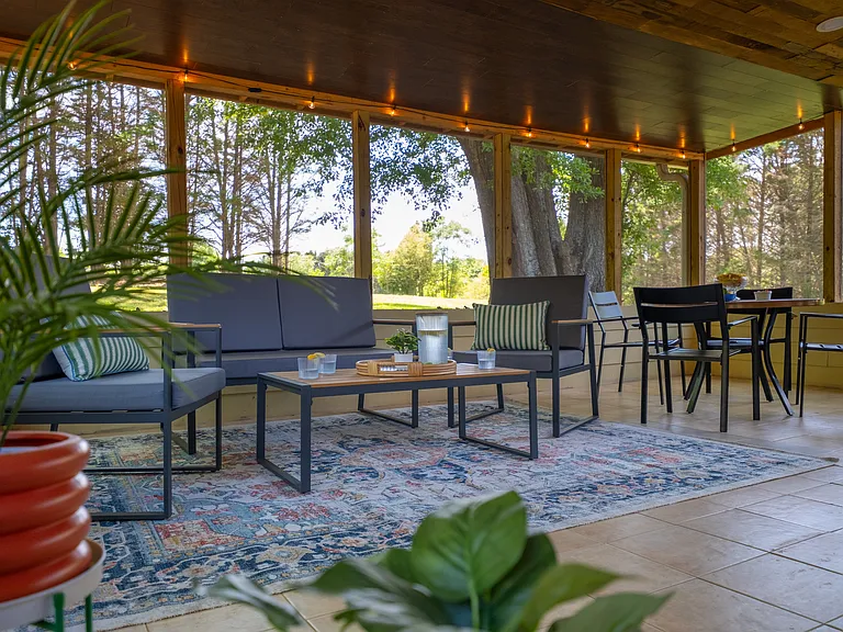 Screened in Patio