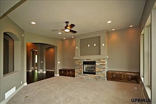 3rd image of 16511 Bauman Cir