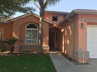 4571 N Bain Ave, Fresno, CA 93722