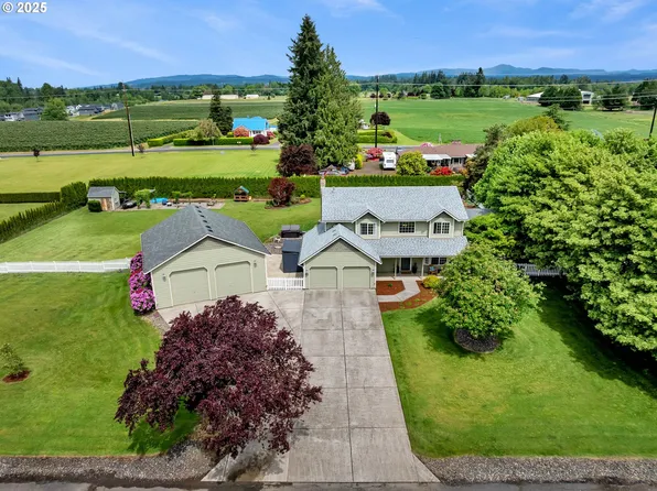402 NW 277th Cir, Ridgefield, WA 98642