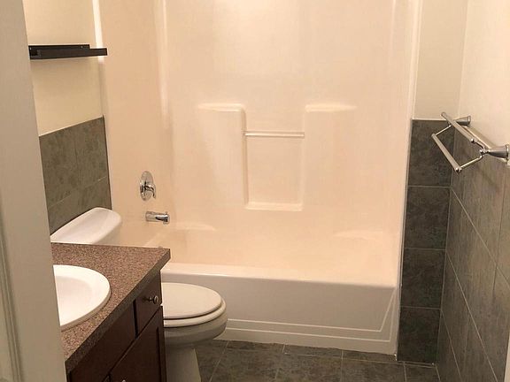2nd image of 786 Haddon Ave APT 2