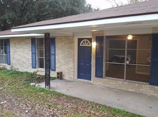 15846 Tiger Bend Rd, Baton Rouge, LA 70817