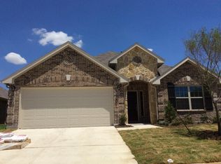 913 Goldenmist Dr, Little Elm, TX 75068