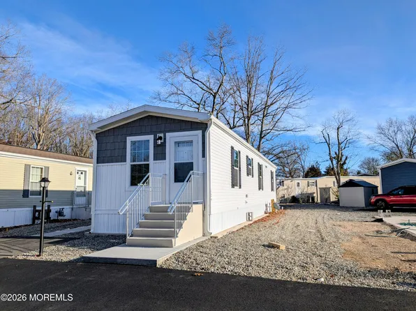 124 Serene Way, Toms River, NJ 08755