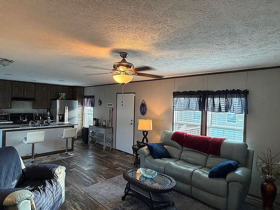 1st image of 1324 Toucan Dr