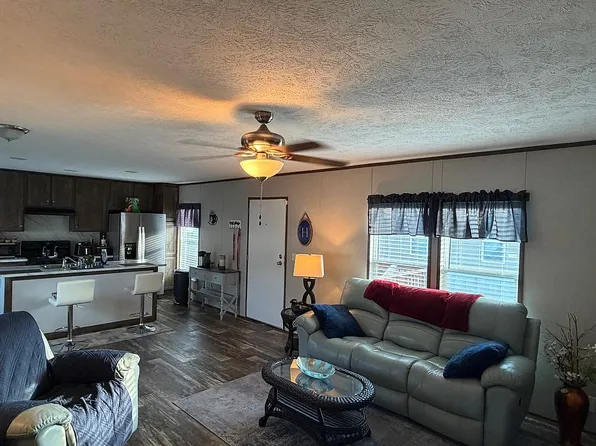 1324 Toucan Dr, North Myrtle Beach, SC 29582