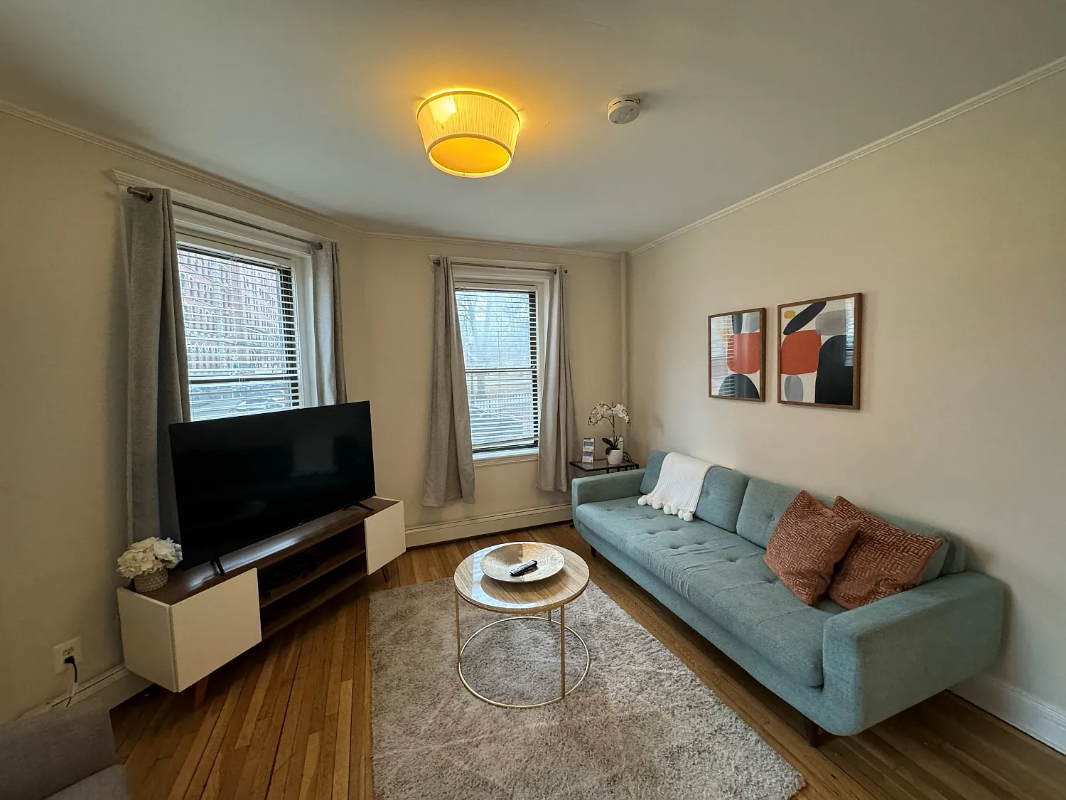 1 bed, 500 sqft, $4,725 — Photo 2