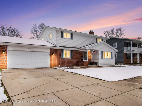 602 E Oak St, Saint Johns, MI 48879