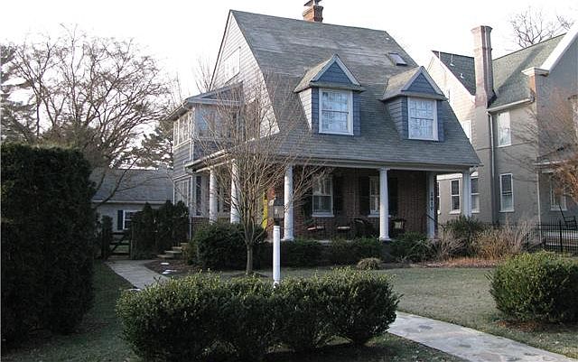 2nd image of 2610 W 16th St