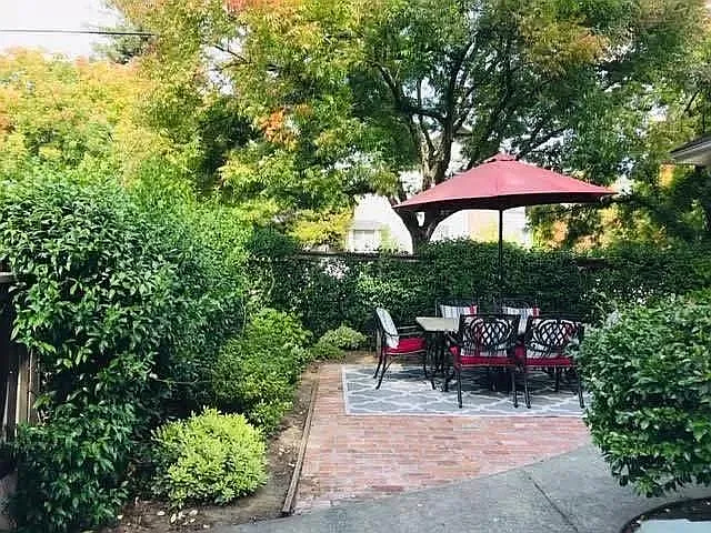 929 Spring St — Photo 17
