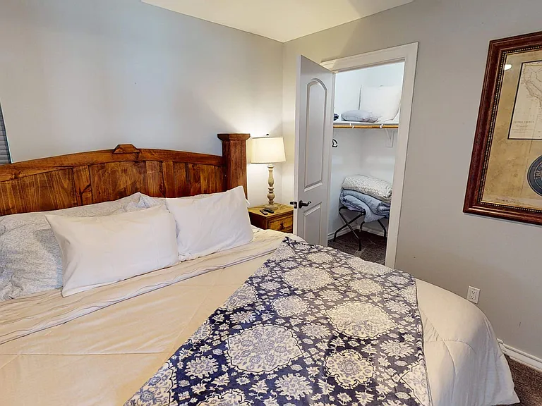 430 Peninsula Dr — Photo 23