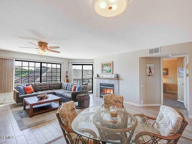 716 Island View Cir — Photo 3