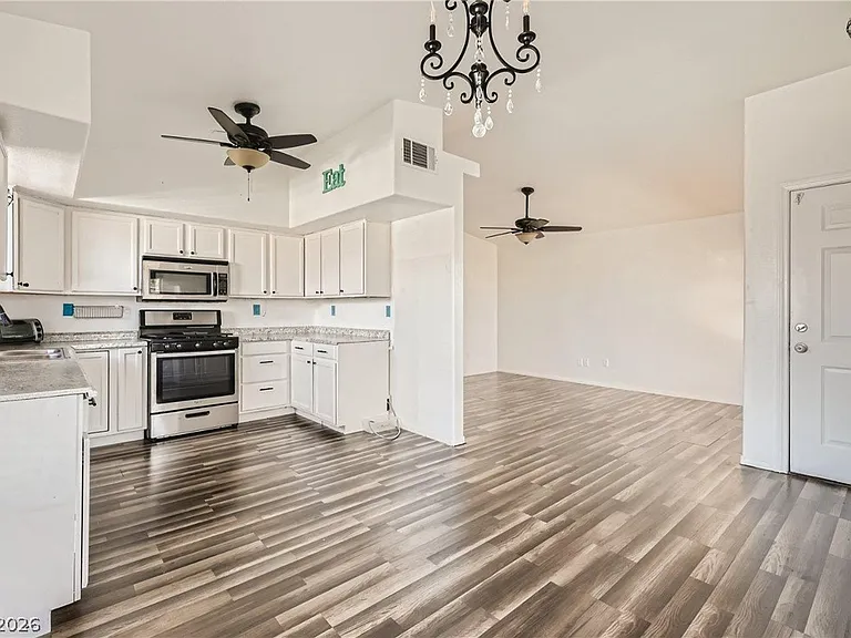 520 Arrowhead Trl #1424 — Photo 10
