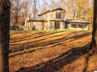352 Leggett Rd, Ghent, NY 12075