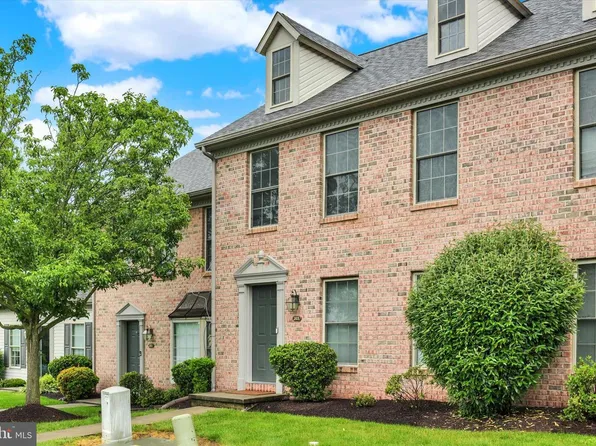 305 Saddle Ridge Ct, Harrisburg, PA 17110