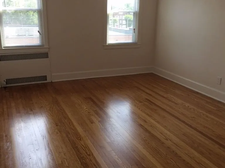 684 Farmington Ave #4-6 — Photo 21