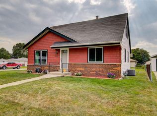 8305 N 105th St, Milwaukee, WI 53224