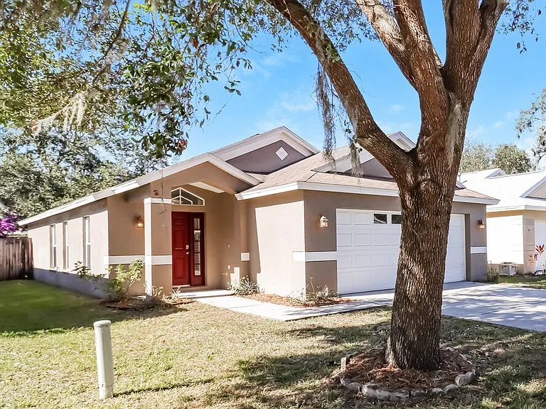 6923 Summer Harbor Ln — Photo 3