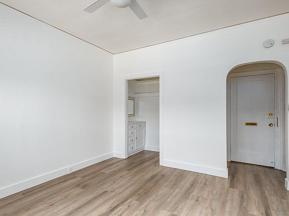 5th image of 174 41st St #101