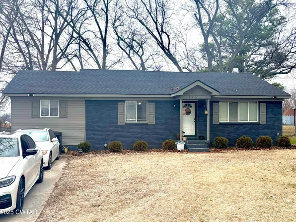 125 Holt St, Dyersburg, TN 38024