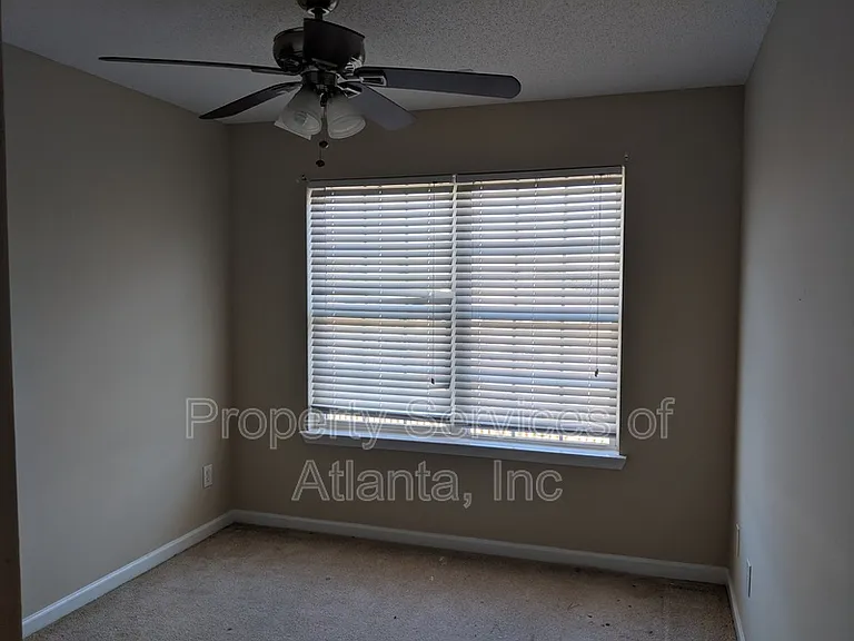 2265 Nicole Dr — Photo 6