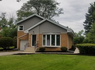1022 Braemar Rd, Flossmoor, IL 60422