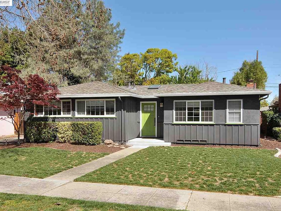 1st image of 2124 Parkwood Way