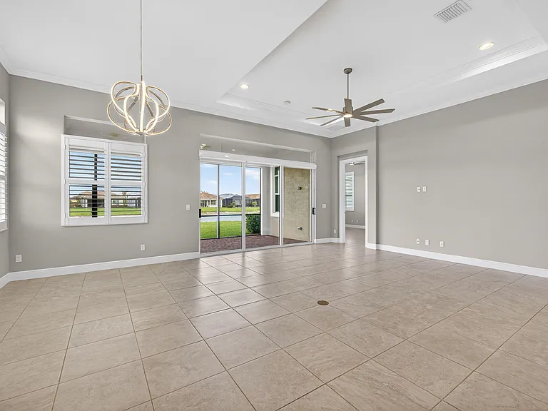 9318 SW Miracoli Way — Photo 17