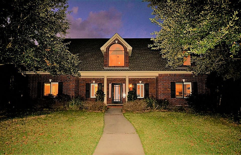 1st image of 9510 Champions Cove Dr