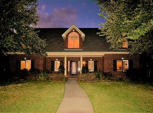 9510 Champions Cove Dr, Spring, TX 77379
