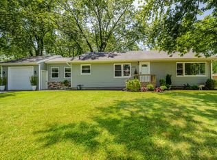 230 Hunter Dr, Benton Harbor, MI 49022
