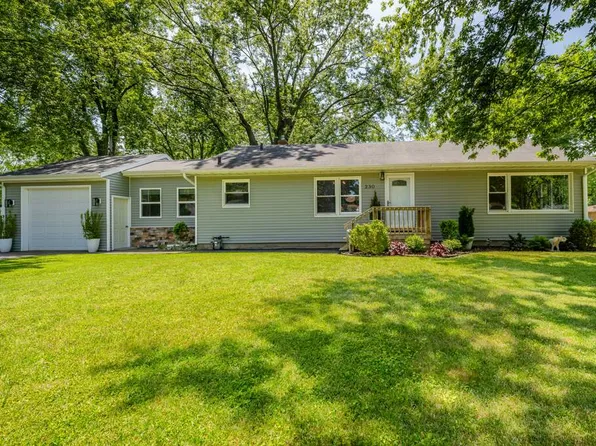 230 Hunter Dr, Benton Harbor, MI 49022