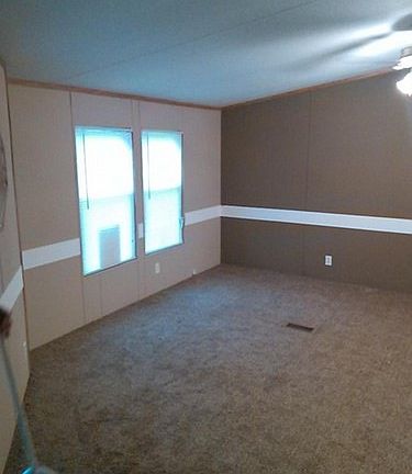 5th image of 2581 Urman Ln