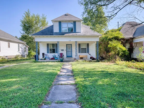 1128 W Broadway Street, Webb City, MO 64870