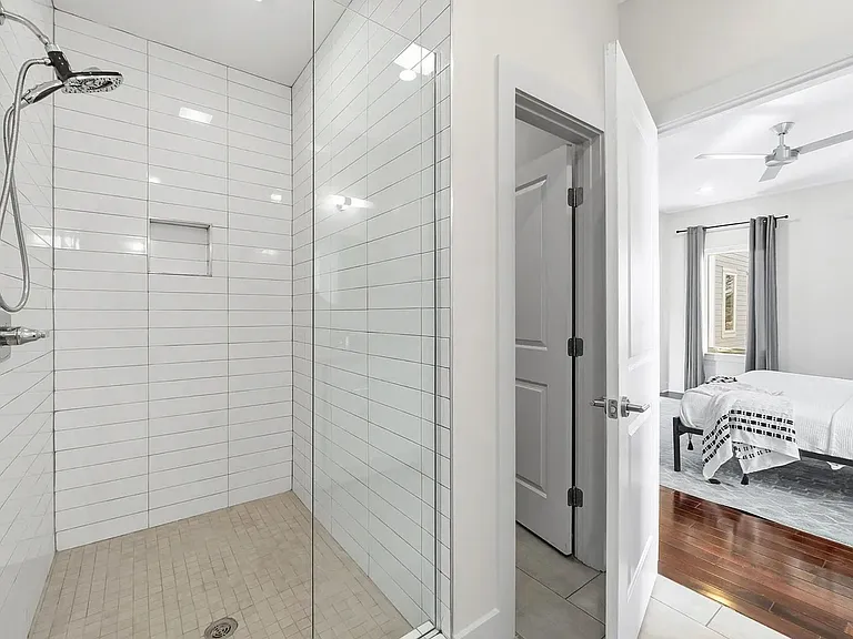 1240 2nd Ave S #10 — Photo 13