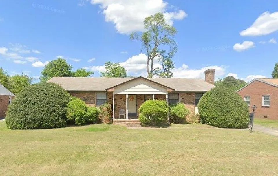 1206 Burlington Dr