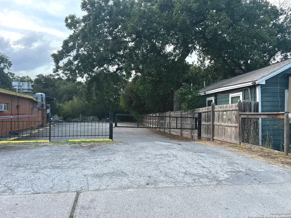 211 W Mitchell #1 LOT E, San Antonio, TX 78204