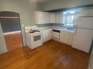 4 Bradford St #4, Quincy, MA 02169