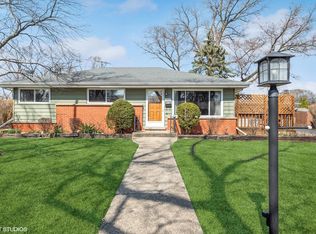 15W450 Victory Pkwy, Elmhurst, IL 60126