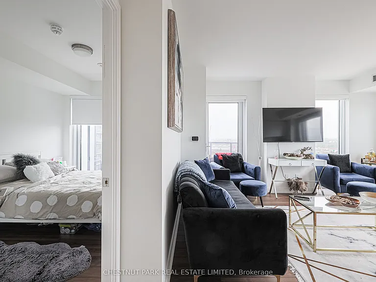30 Samuel Wood Way #2402 — Photo 30