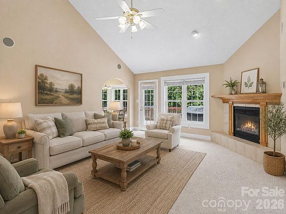 3rd image of 1414 Kanuga Rd