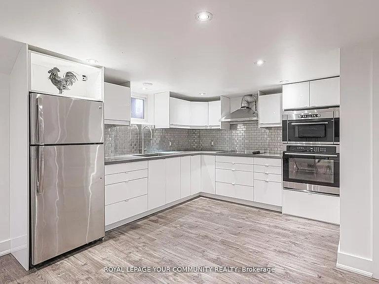 52 Princeway Dr #LOWER — Photo 10