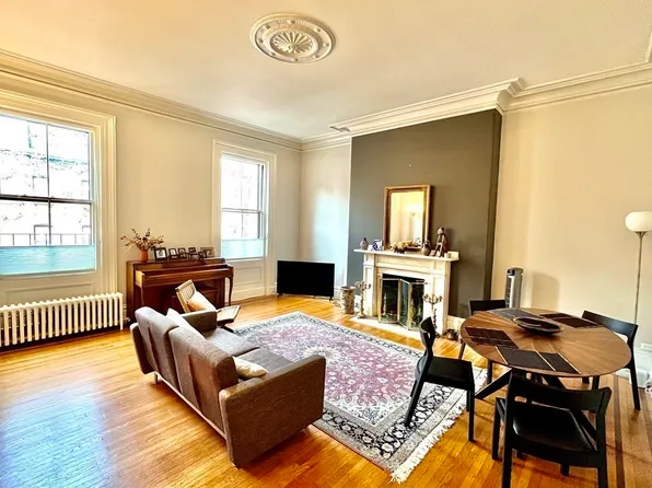 133 Marlborough St APT 6, Boston, MA 02116