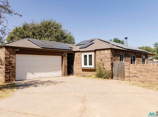 3820 Ben Hogan Dr, Clovis, NM 88101