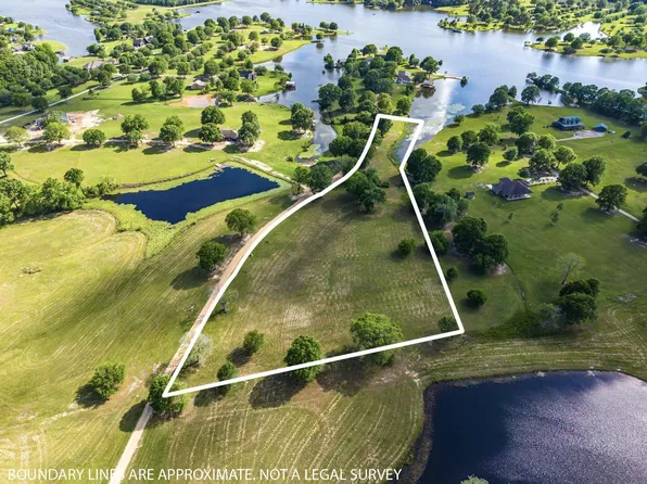 0 Saint Charles Ave, Poplarville, MS 39470