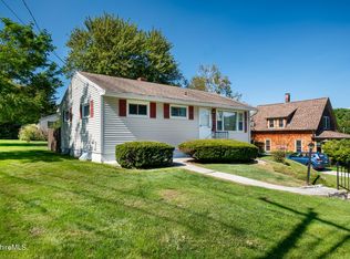 265 Luce Rd, Williamstown, MA 01267